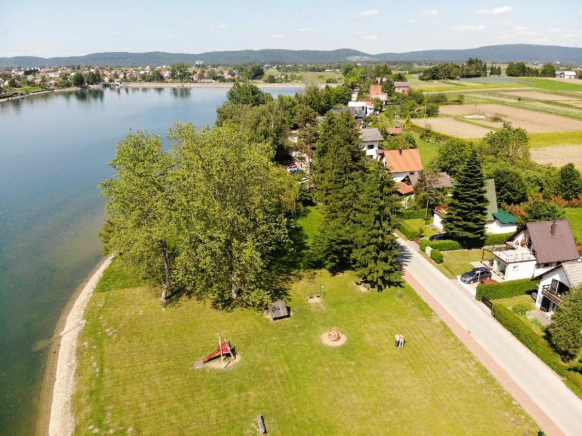 Vila Kosjenka On Lake Sabljaci オグリン エクステリア 写真